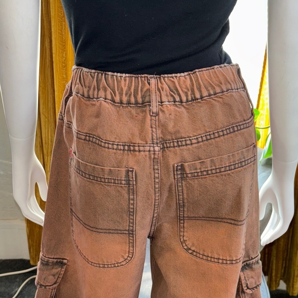 BDG Rust-Toned Denim Pants with Contrast Stitching - Picture 10 of 15